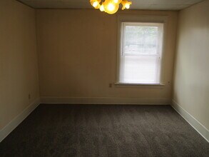 1318 E 9th St, Unit 2 in Erie, PA - Building Photo - Building Photo