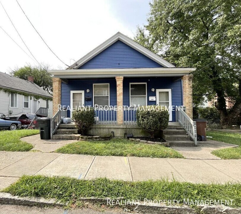 1807-1809 Cleveland Ave in Cincinnati, OH - Building Photo