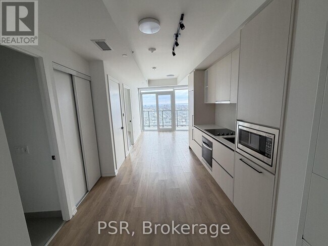 10 Graphophone Grv in Toronto, ON - Building Photo - Building Photo