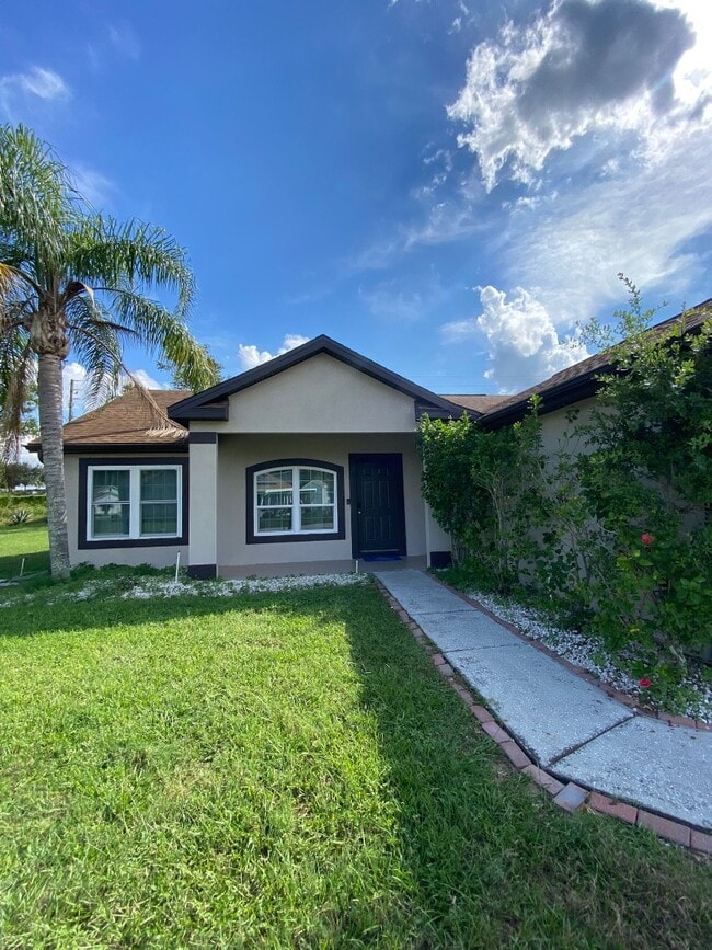 property at 333 W Shoreline Dr