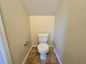 1685 Brookgreen Ave in Statesville, NC - Building Photo - Building Photo