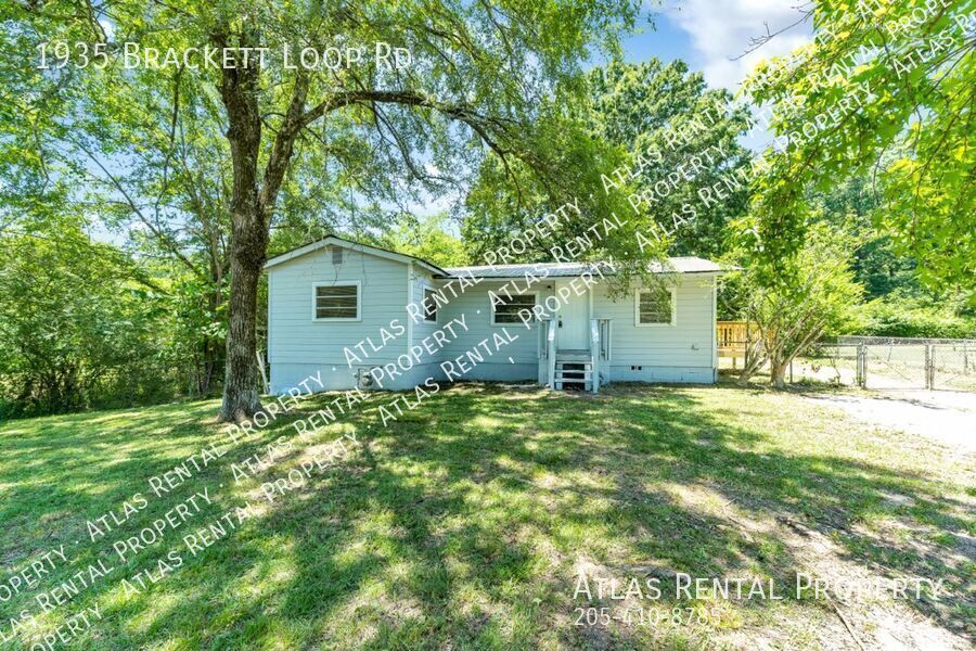 1935 Brackett Loop Rd in Birmingham, AL - Building Photo