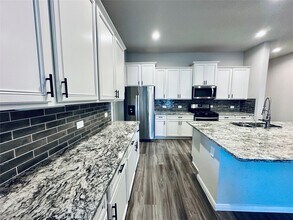 1217 Antelope Passing Dr in Montgomery, TX - Building Photo - Building Photo