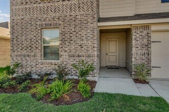 5111 Eden Pt Dr in Denton, TX - Building Photo - Building Photo