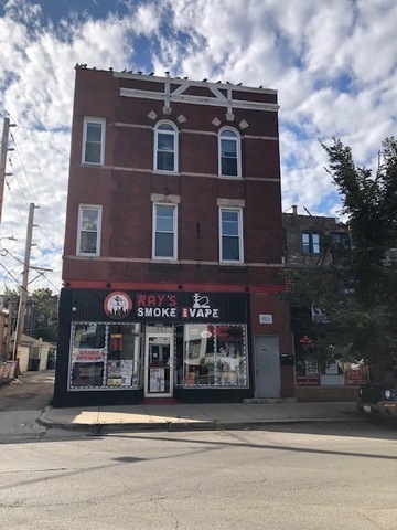 2947 W Armitage Ave in Chicago, IL - Building Photo