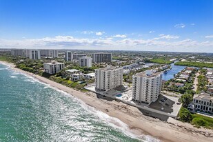 4505 S Ocean Blvd in Highland Beach, FL - Building Photo