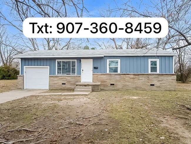 property at 5210 N Johnstown Ave