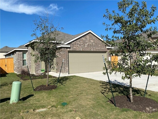 301 Greatest Gift Wy in Jarrell, TX - Building Photo - Building Photo