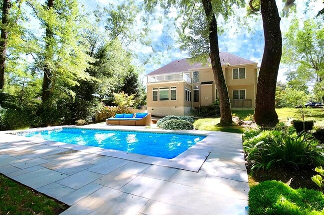 3515 Devon Dr in Falls Church, VA - Building Photo - Building Photo