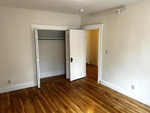 1580 Massachusetts Ave, Unit 2 in Cambridge, MA - Building Photo - Building Photo