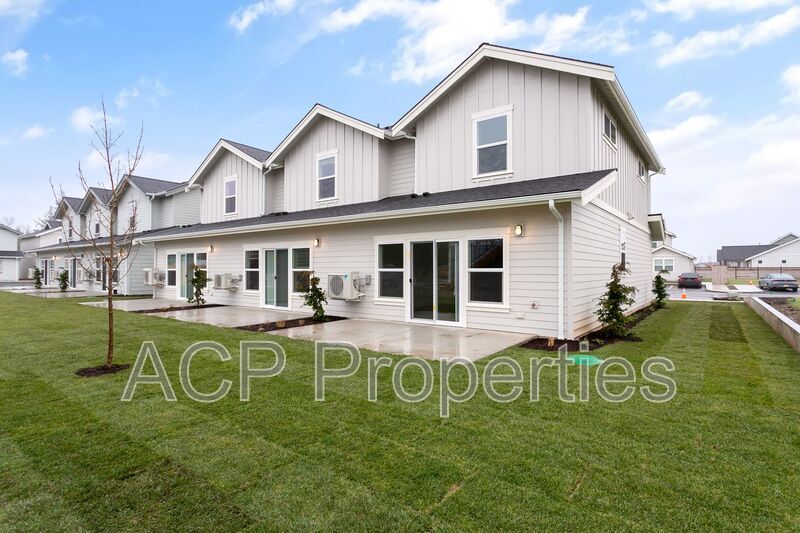 2284 Brome St in Lynden, WA - Building Photo