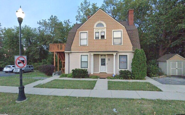 property at 311 N Sheridan Rd