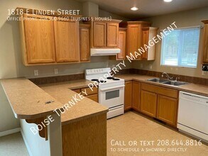 1818 E Linden St in Caldwell, ID - Building Photo - Building Photo