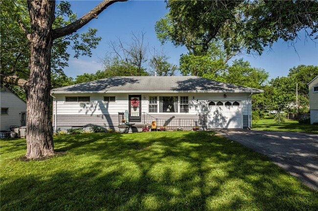 property at 2434 S 47 Dr