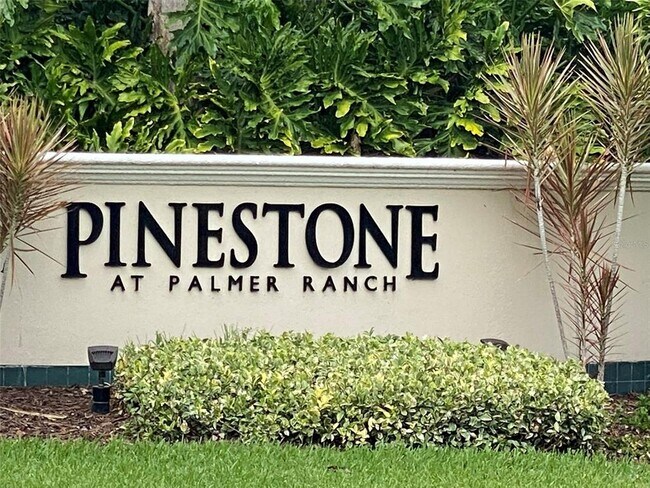 8389 Wingate Dr in Sarasota, FL - Building Photo - Building Photo