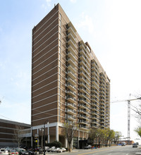 The Windsor Over Peachtree in Atlanta, GA - Building Photo - Building Photo