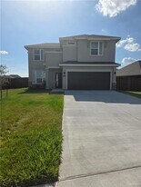 17 Westcave Falls Ln in McAllen, TX - Building Photo