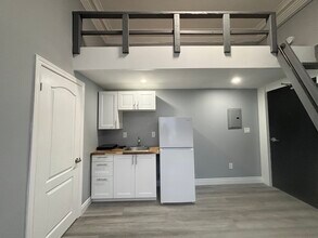 123 MacNab St S in Hamilton, ON - Building Photo - Building Photo