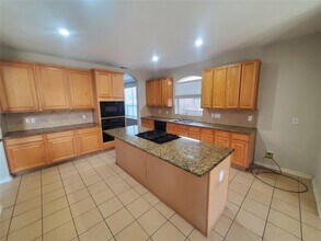 8130 Edenwood Dr in Spring, TX - Building Photo - Building Photo