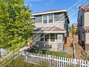 1637 Tradition St in Tracy, CA - Building Photo - Building Photo