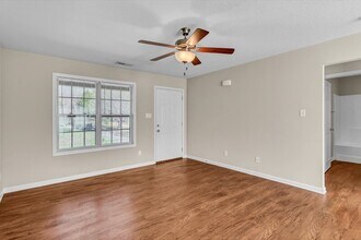 519 S Old Sevierville Pike in Seymour, TN - Building Photo - Building Photo