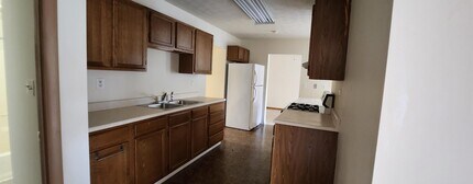 40 Race St in Manor, PA - Building Photo - Building Photo