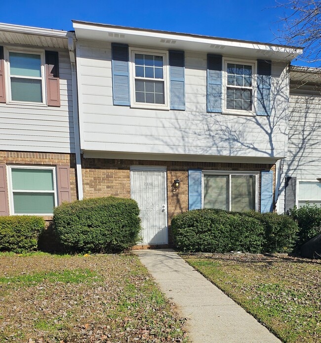 property at 2347 Grayson Valley Cir