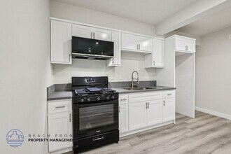 716-722 East 7th Street in Long Beach, CA - Building Photo - Building Photo