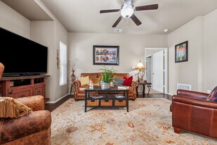 Boulder Bay in Amarillo, TX - Building Photo