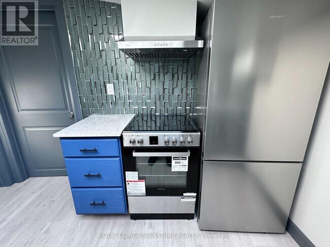 50 Freeman St in Toronto, ON - Building Photo - Building Photo