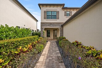 8891 Grand Prix Ln in Boynton Beach, FL - Building Photo - Building Photo