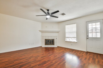 410 Prentiss Ave in Lubbock, TX - Building Photo - Building Photo