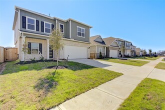 3327 Brushy Marsh Dr in Richmond, TX - Building Photo - Building Photo