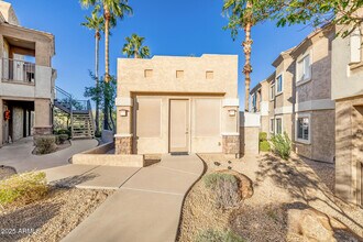 12050 N Panorama Dr in Fountain Hills, AZ - Building Photo - Building Photo