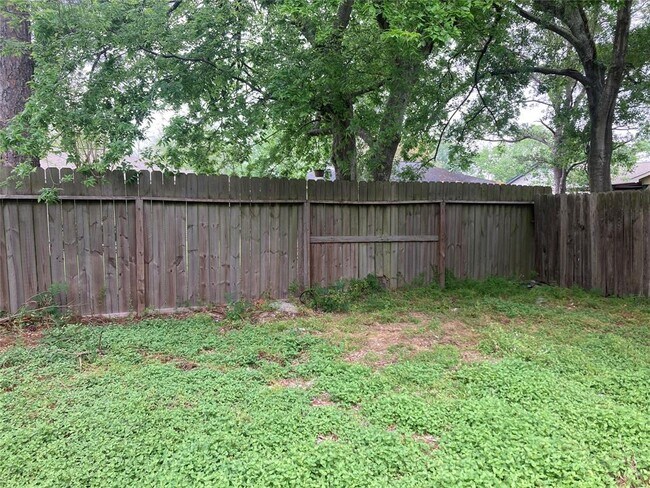 5130 Ridgevan St photo'