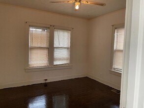 2010 Eastland Ave in Nashville, TN - Building Photo - Building Photo