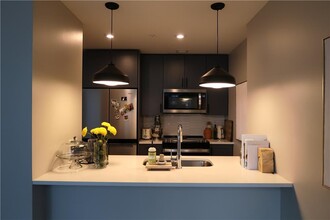 903 Peachtree St NE in Atlanta, GA - Building Photo - Building Photo
