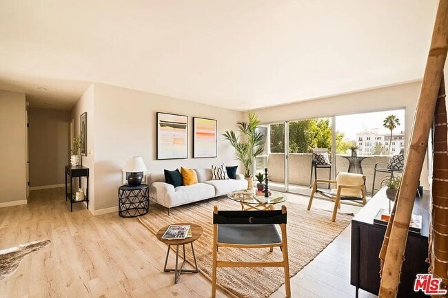 property at 8400 De Longpre Ave