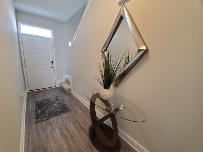 5764 Callaway Cir in Panama City, FL - Foto de edificio - Building Photo