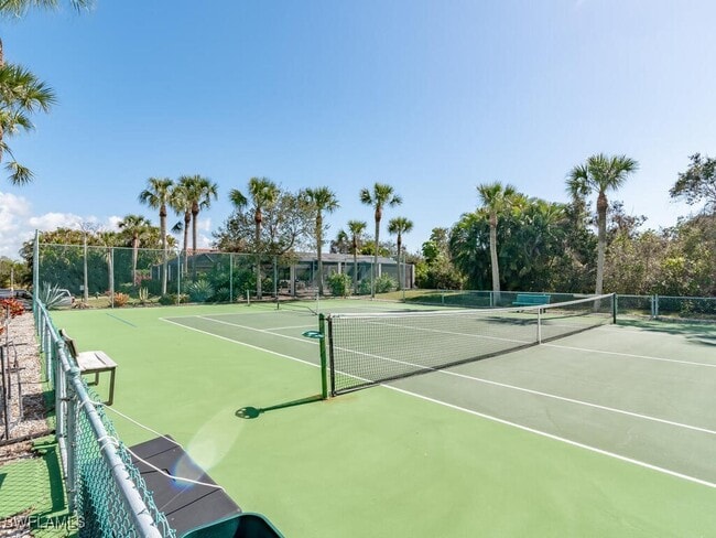 100 Stevens Landing Dr