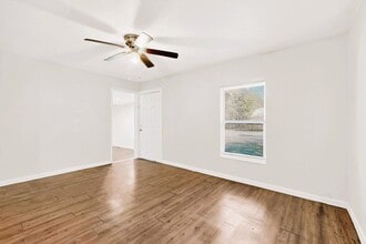 4602 4th St in Greenville, TX - Building Photo - Building Photo