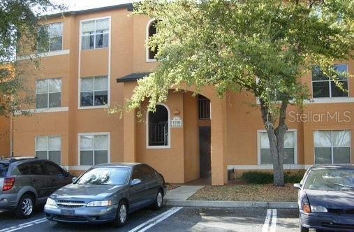 5785 Gatlin Ave in Orlando, FL - Building Photo