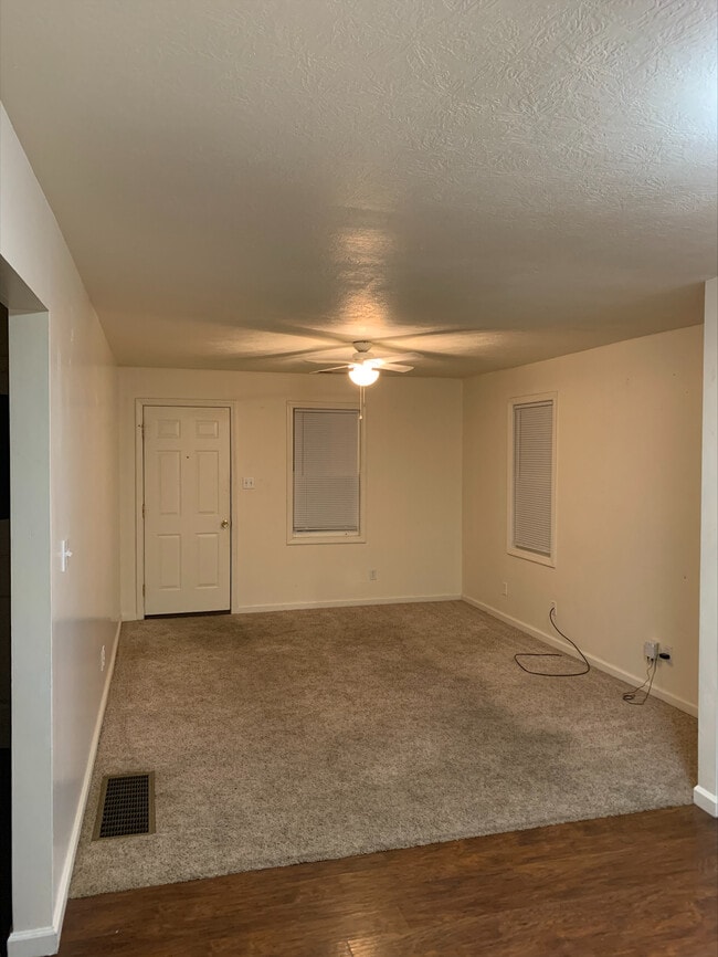 1014 N Hodson Ave in Muncie, IN - Building Photo - Building Photo