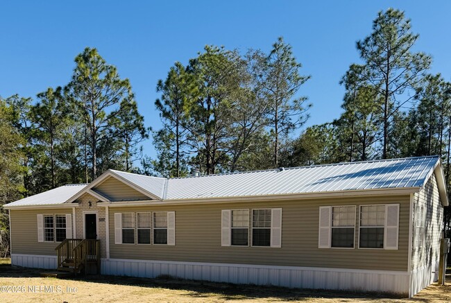 property at 5597 Acadia St