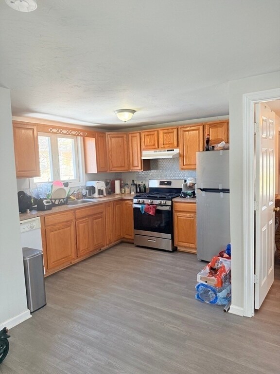58 Kent St, Unit #2 in Quincy, MA - Building Photo - Building Photo
