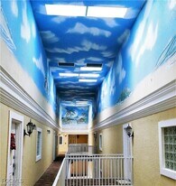 12505 McGregor Blvd in Ft. Myers, FL - Building Photo