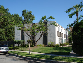 Palm Tree Gardens (por) in Orange, CA - Building Photo - Building Photo