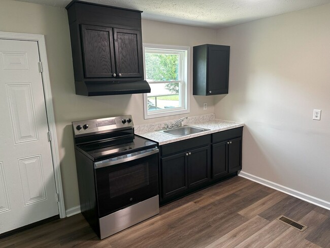 2022 4th St E in Tuscaloosa, AL - Building Photo - Building Photo