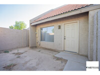 7314 N 43rd Ave in Glendale, AZ - Foto de edificio - Building Photo