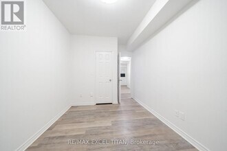 414 Jarvis St in Toronto, ON - Building Photo - Building Photo